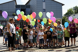 Luftballonaktion beim Sommerfest 2022 der Dominikus Savio Schule Ebern