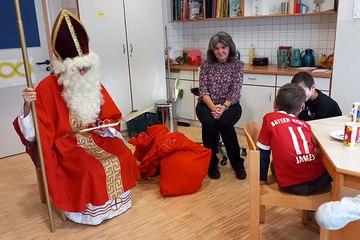 Der Nikolaus zu Besuch in der Tagesstätte Dominikus Savio Ebern